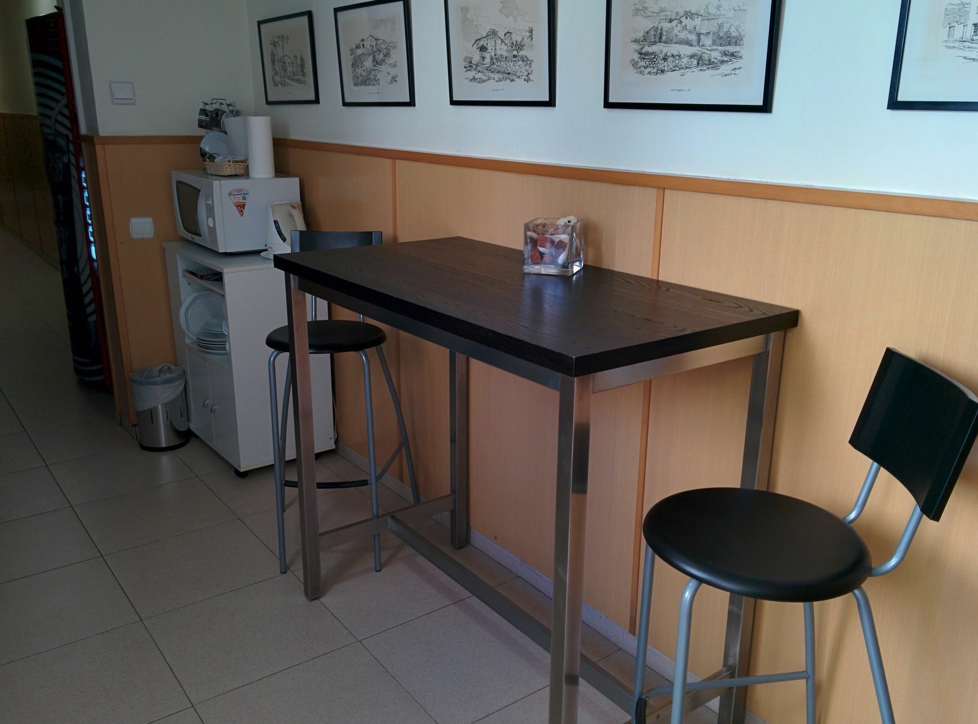 Hostal Bestprice Barcelona Stadium Екстериор снимка
