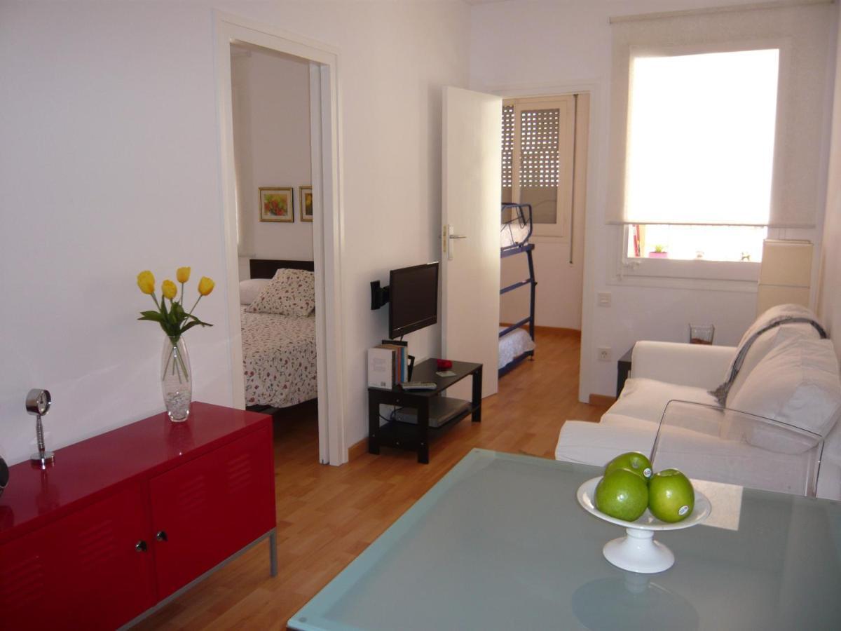 Hostal Bestprice Barcelona Stadium Стая снимка